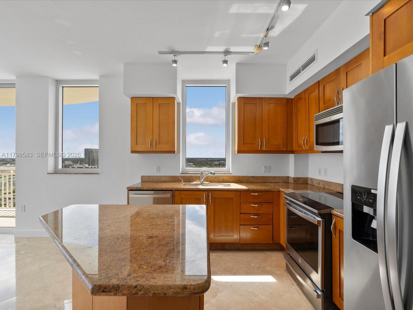 1745 E Hallandale Beach Boulevard 2007w Property Photo 21