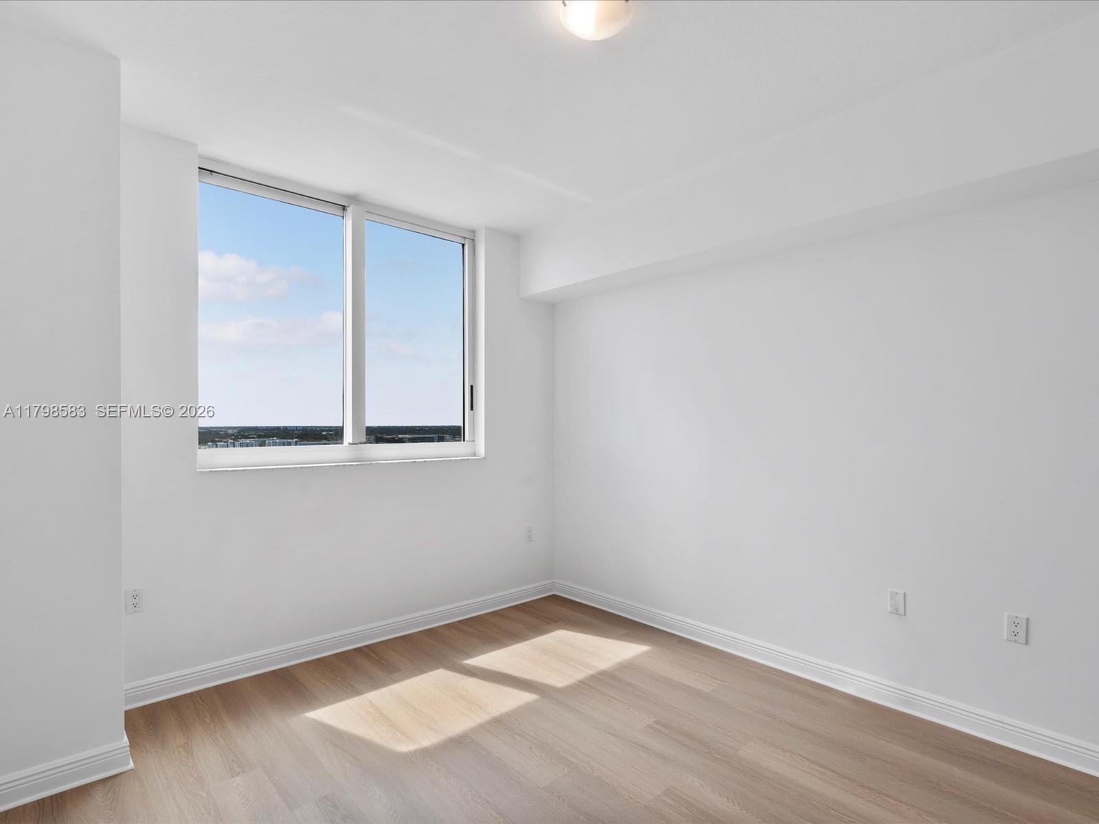 1745 E Hallandale Beach Boulevard 2007w Property Photo 35