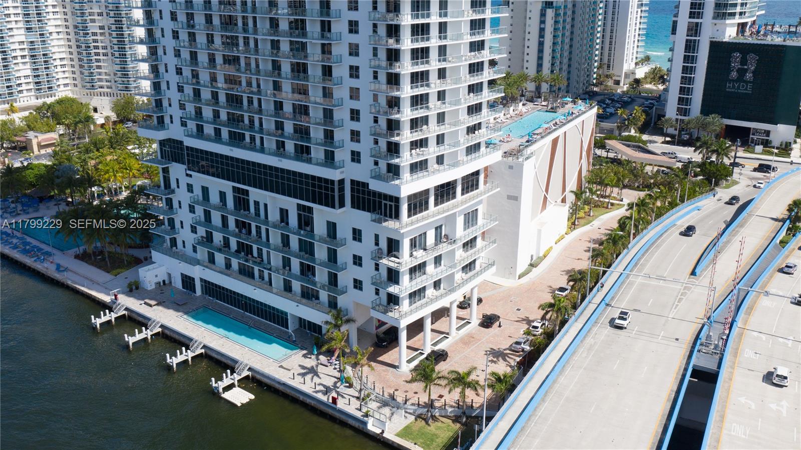 4010 S Ocean Drive Cu-1 Property Photo 4