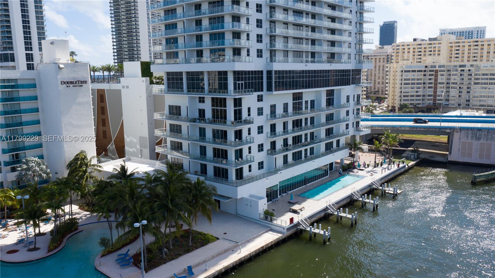 4010 S Ocean Drive Cu-1 Property Photo 10