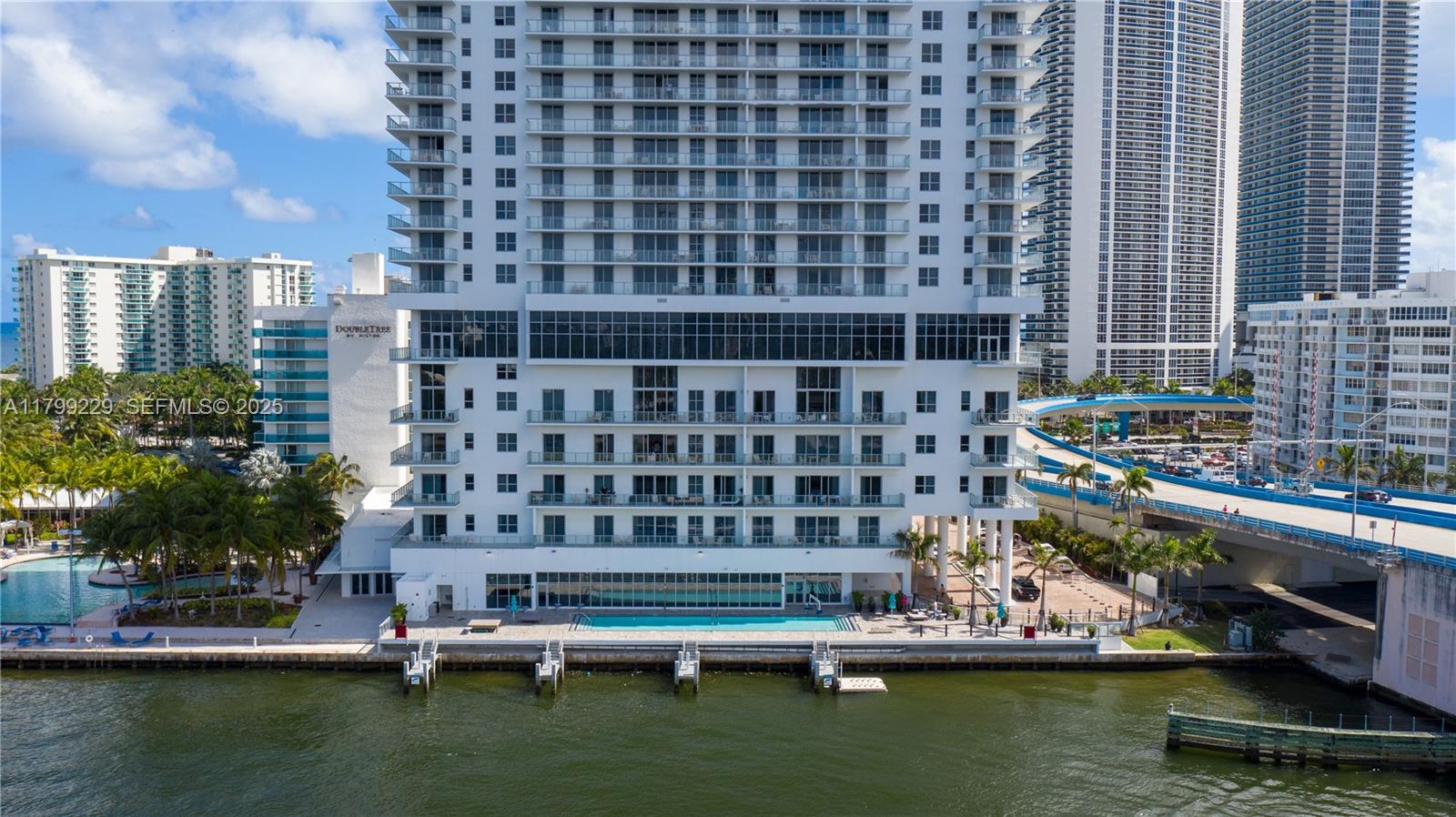 4010 S Ocean Drive Cu-1 Property Photo 11