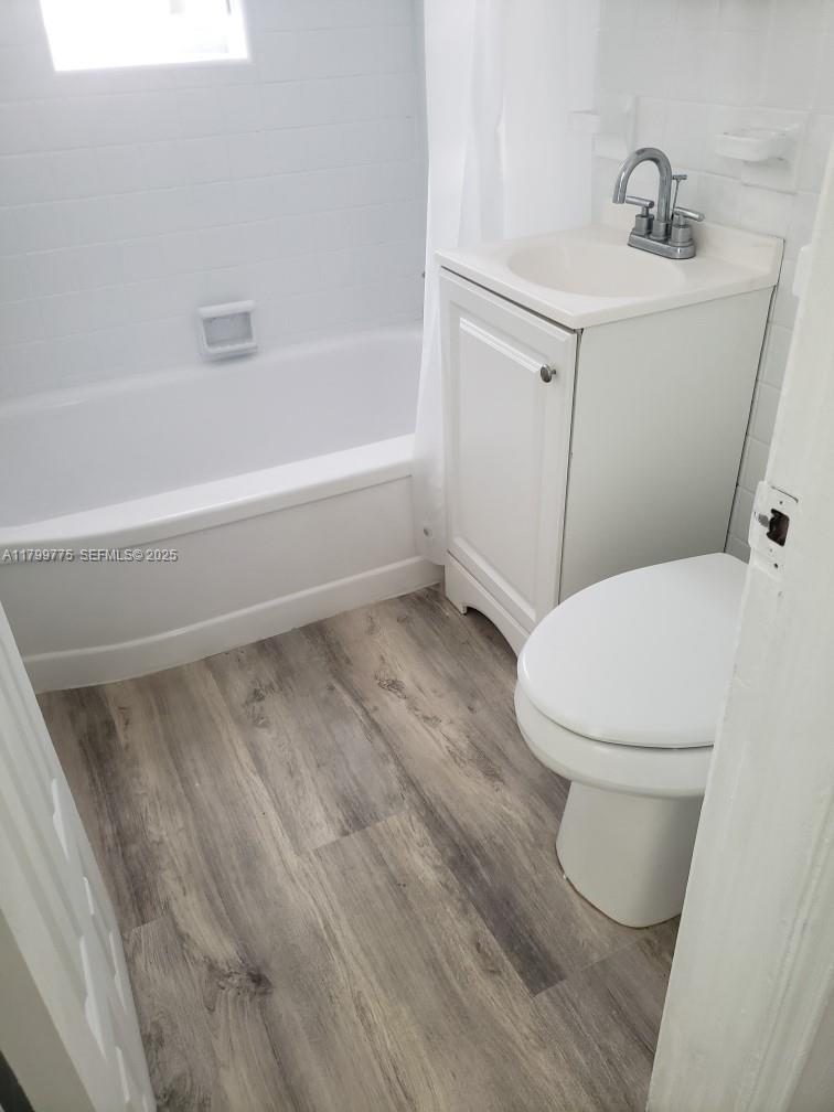 1608 Drexel Avenue 18 Property Photo 6