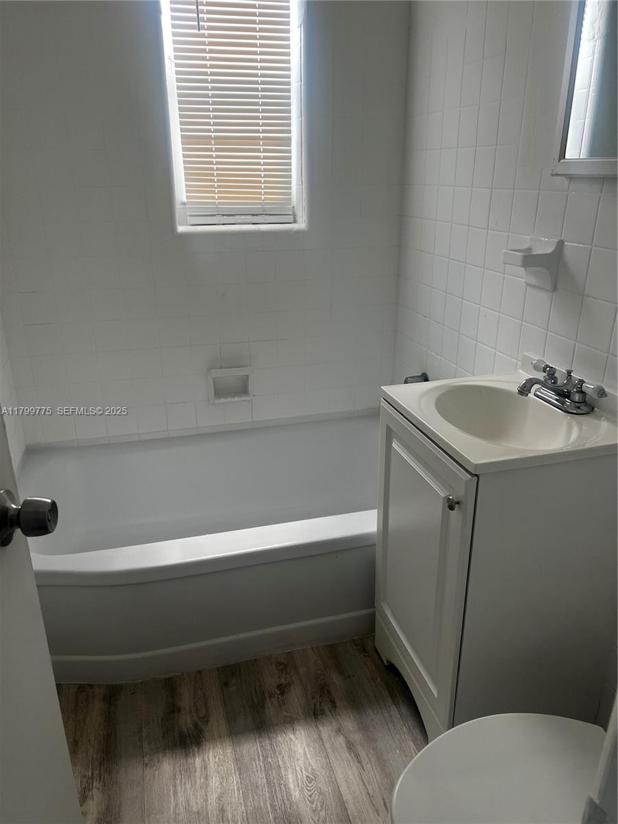 1608 Drexel Avenue 18 Property Photo 11