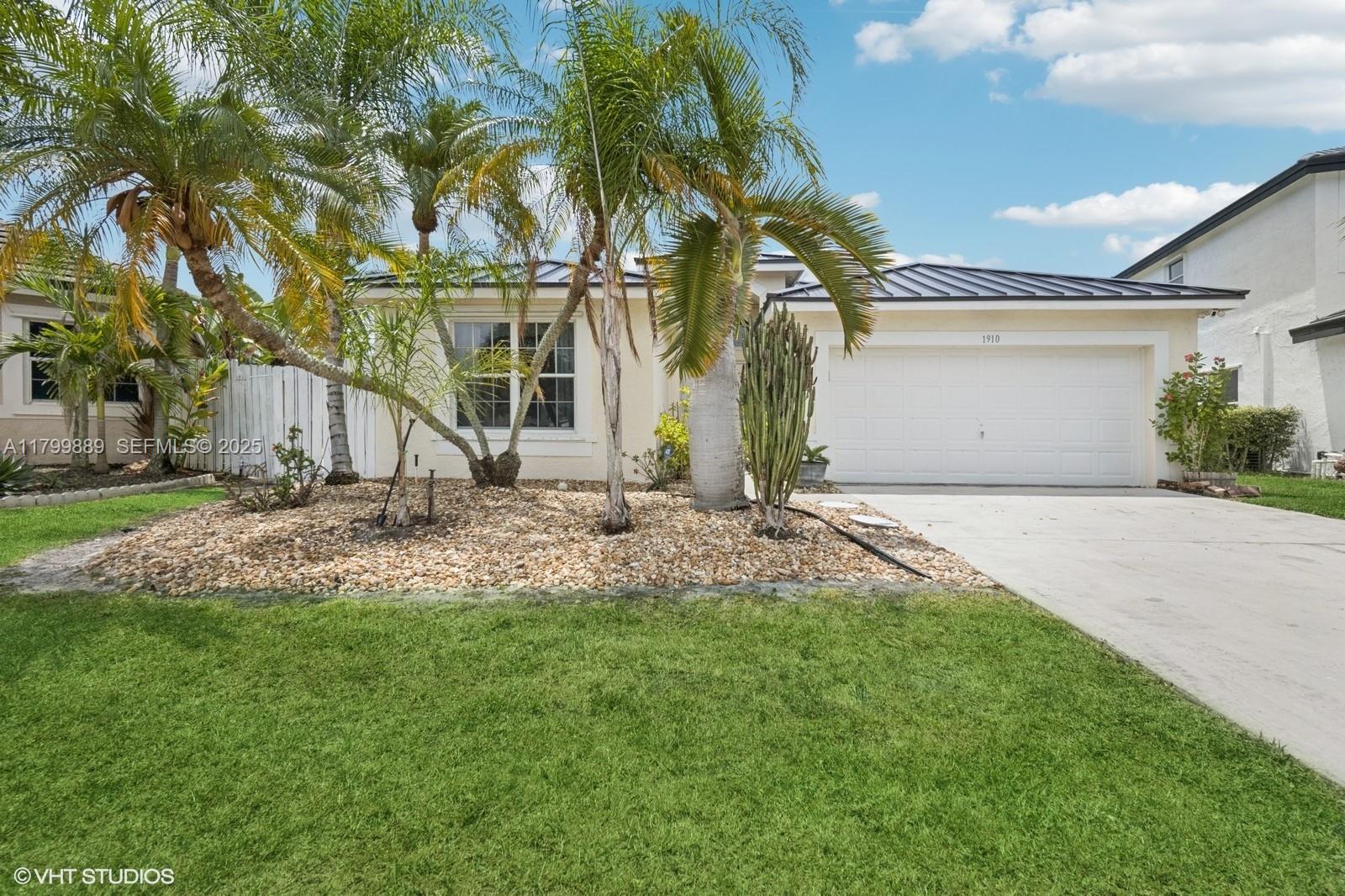1910 Sw 183rd Terrace Property Photo 1