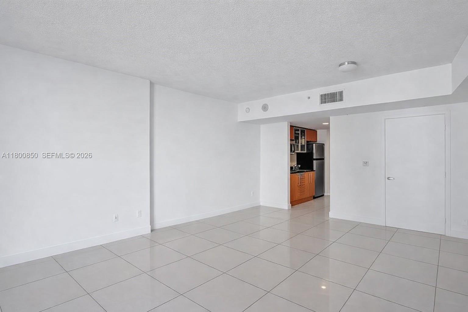 1750 N Bayshore Drive 4007 Property Photo 7