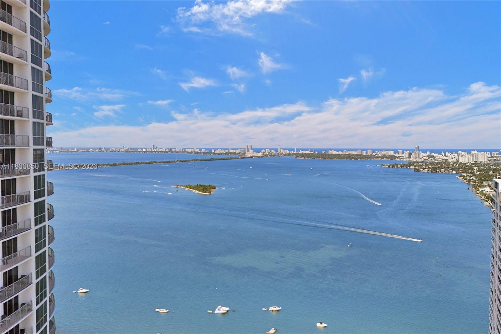 1750 N Bayshore Drive 4007 Property Photo 23