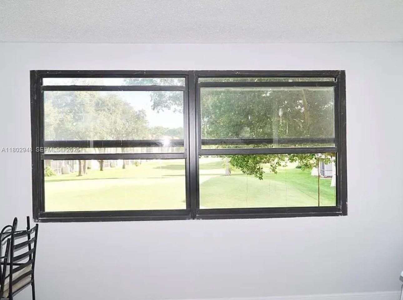 691 S Hollybrook Drive 208 Property Photo 2