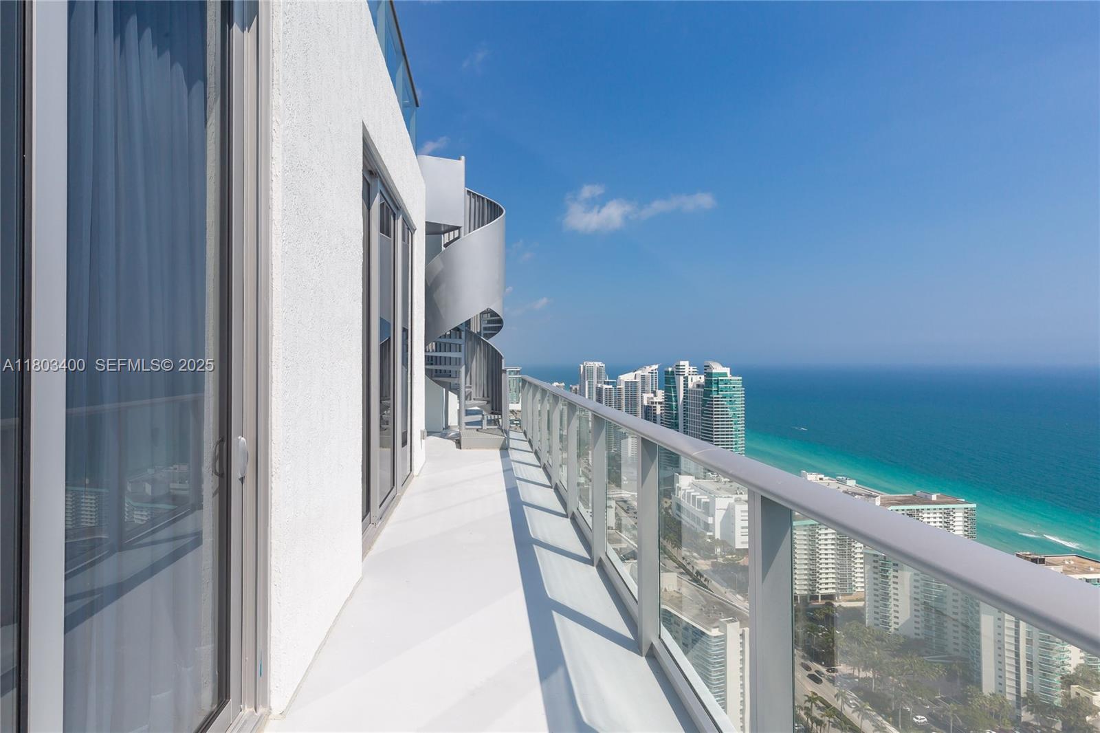 4010 S Ocean Drive T4303 Property Photo 27