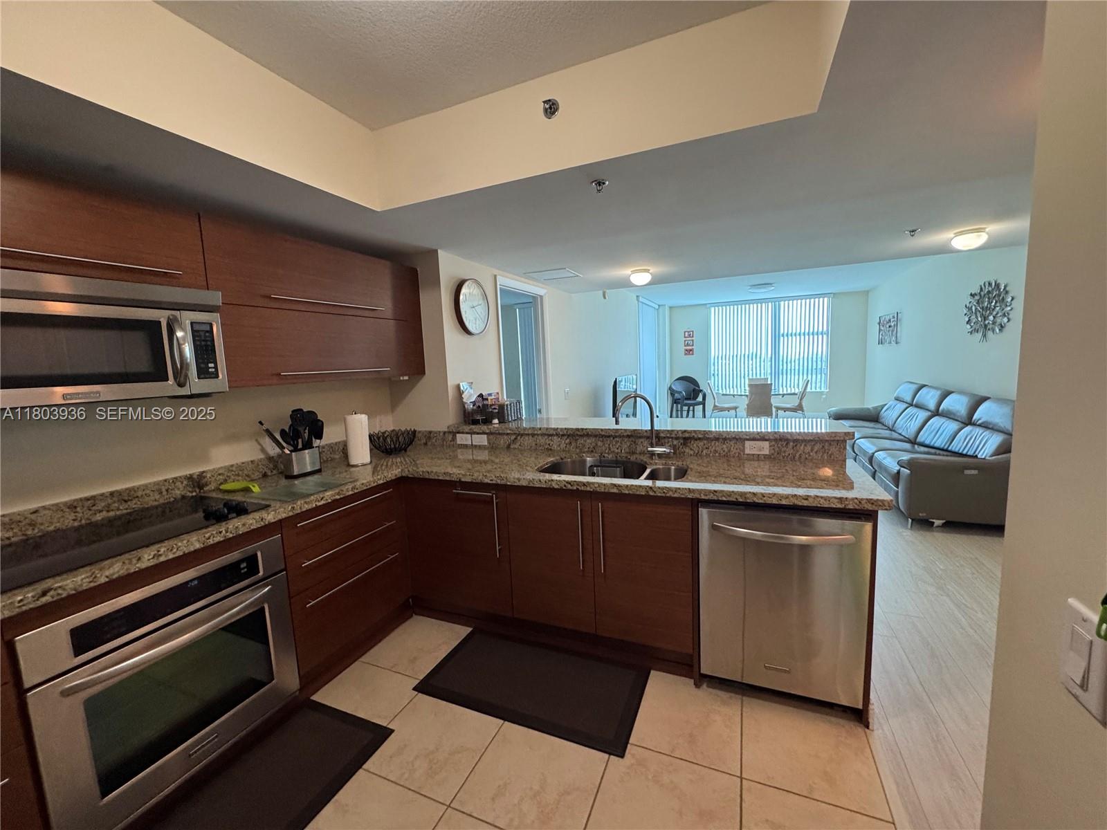 2641 N Flamingo Road 1001n Property Photo 80