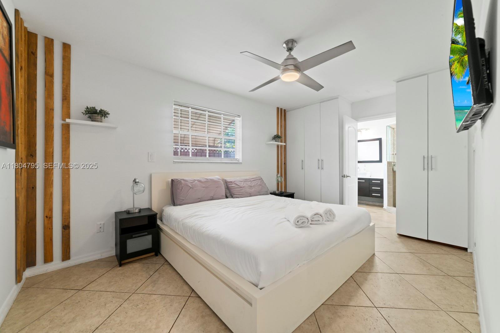 2708 Cleveland Street Property Photo 18