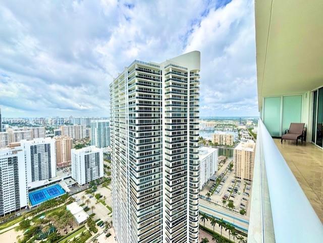 1830 S Ocean Drive 3702 Property Photo 4