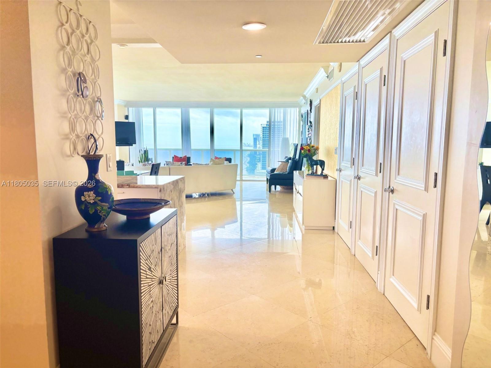 1830 S Ocean Drive 3702 Property Photo 12