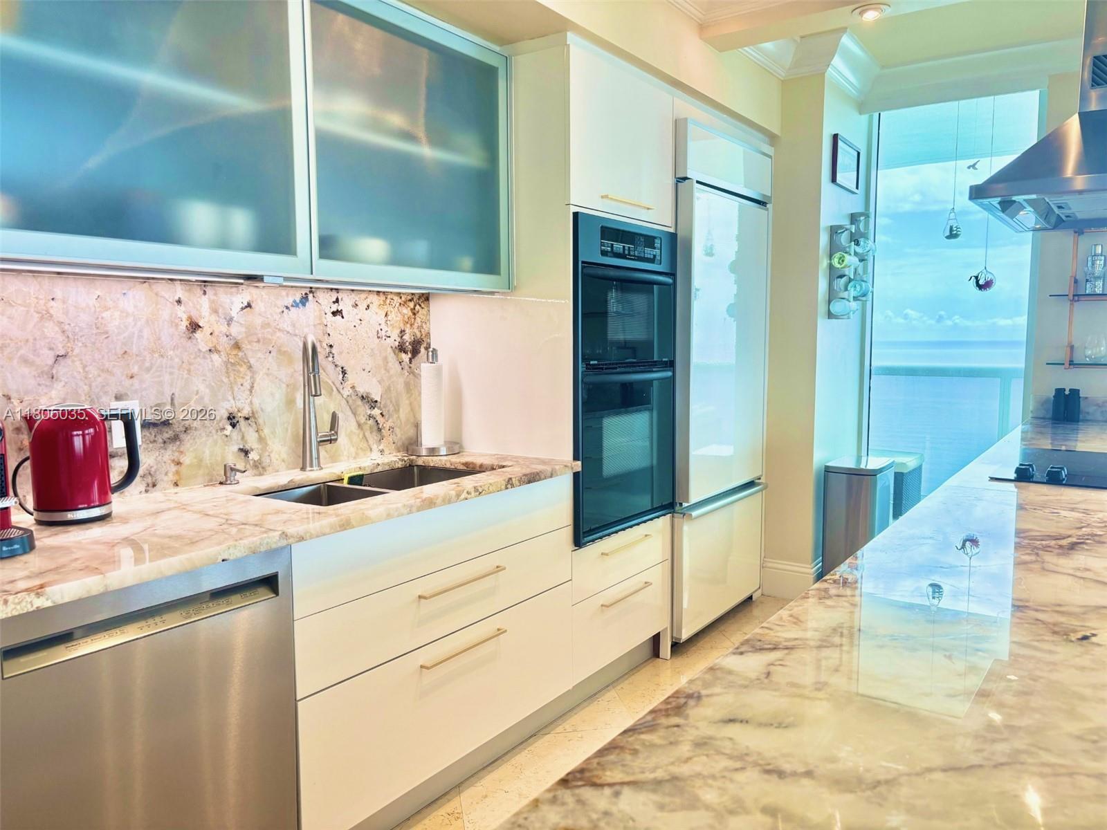 1830 S Ocean Drive 3702 Property Photo 15
