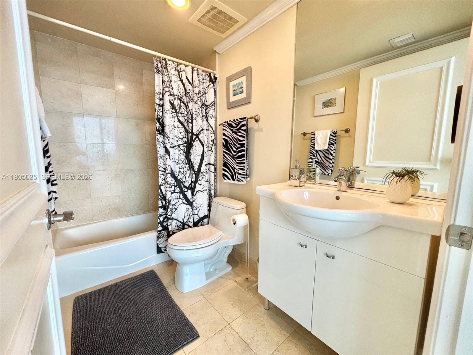 1830 S Ocean Drive 3702 Property Photo 62