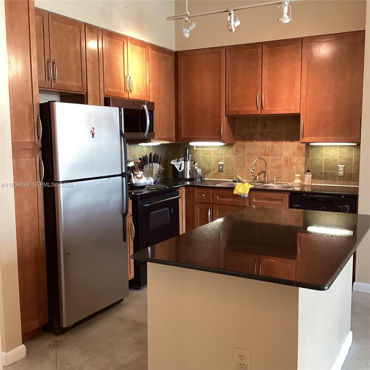 2001 Biscayne Boulevard 3503 Property Photo 14