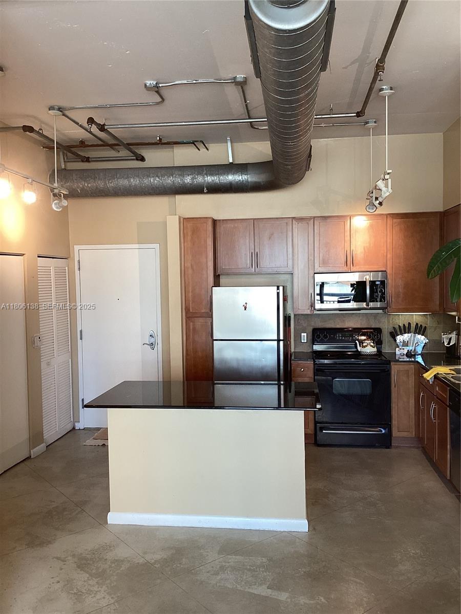 2001 Biscayne Boulevard 3503 Property Photo 16
