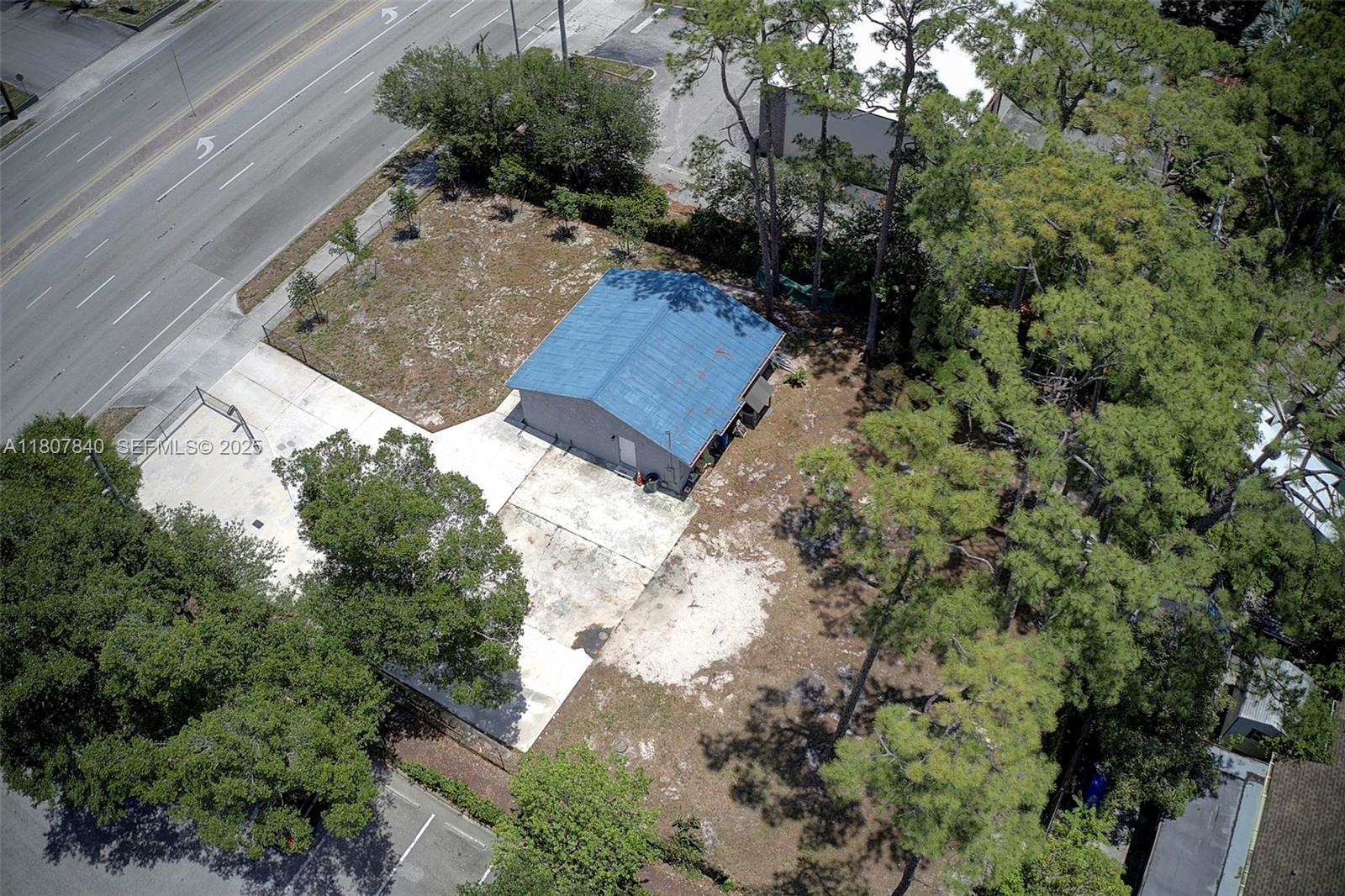 4736 Lake Worth Road Property Photo 31