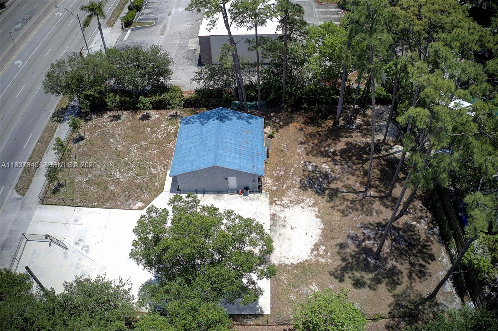4736 Lake Worth Road Property Photo 32