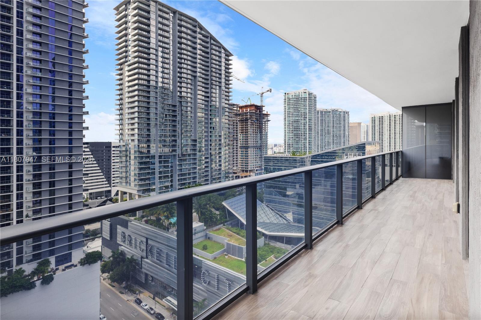 801 S Miami Avenue 2201 Property Photo 4