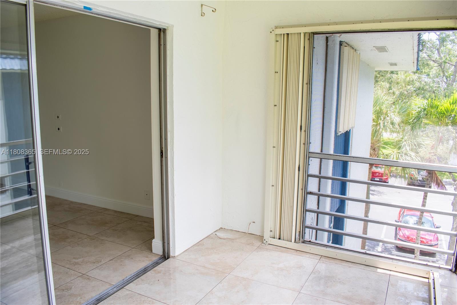 3090 Holiday Springs Boulevard 305 Property Photo 5