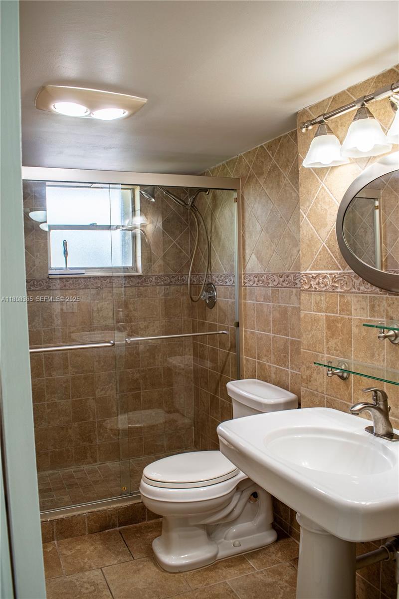 3090 Holiday Springs Boulevard 305 Property Photo 17