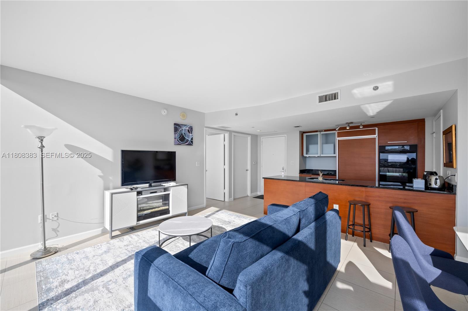 1830 S Ocean Drive 1807 Property Photo 5