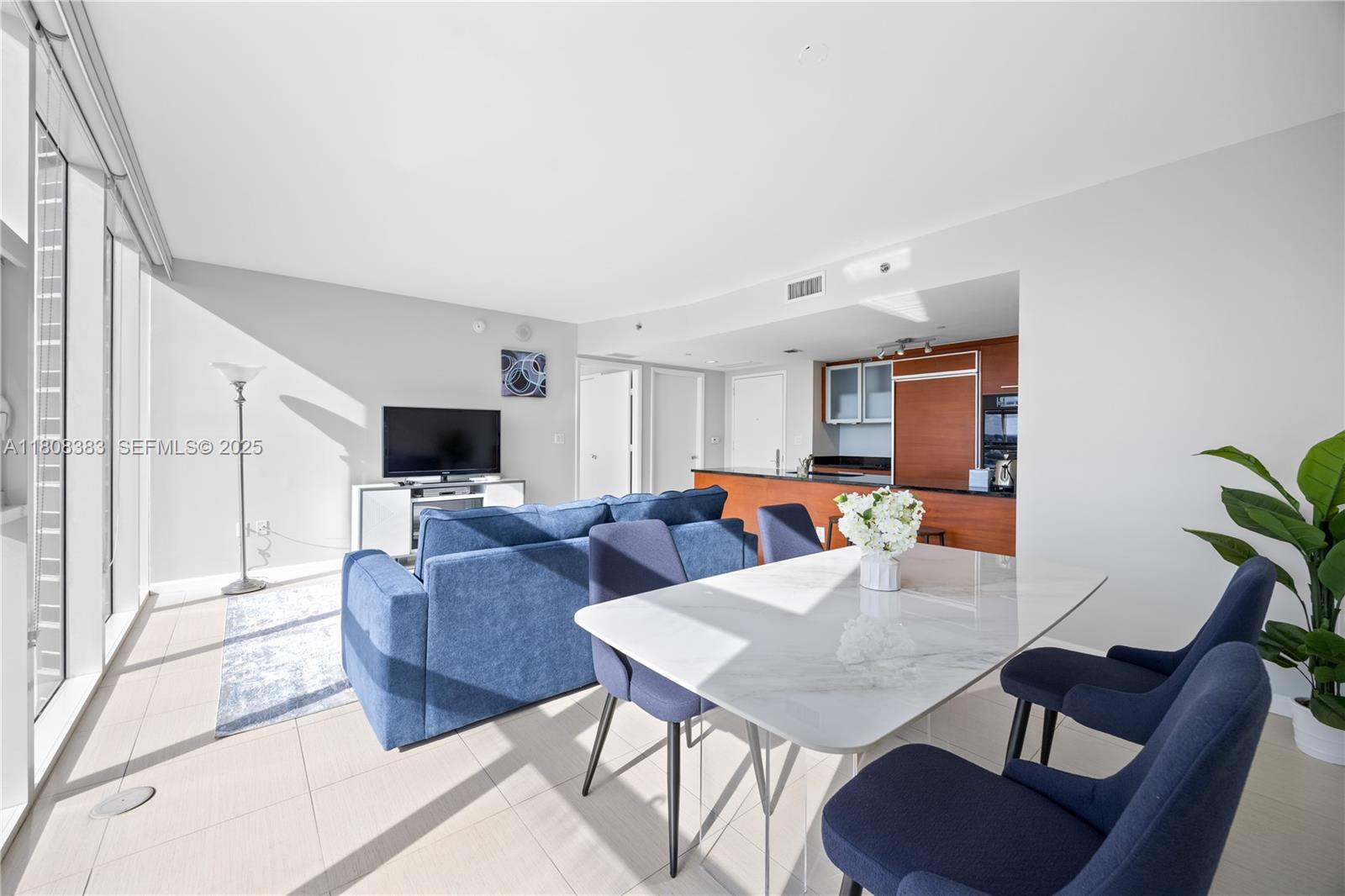 1830 S Ocean Drive 1807 Property Photo 6