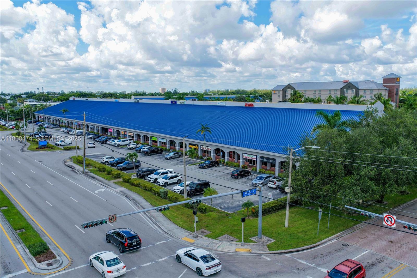 A11808474 Property Photo 1