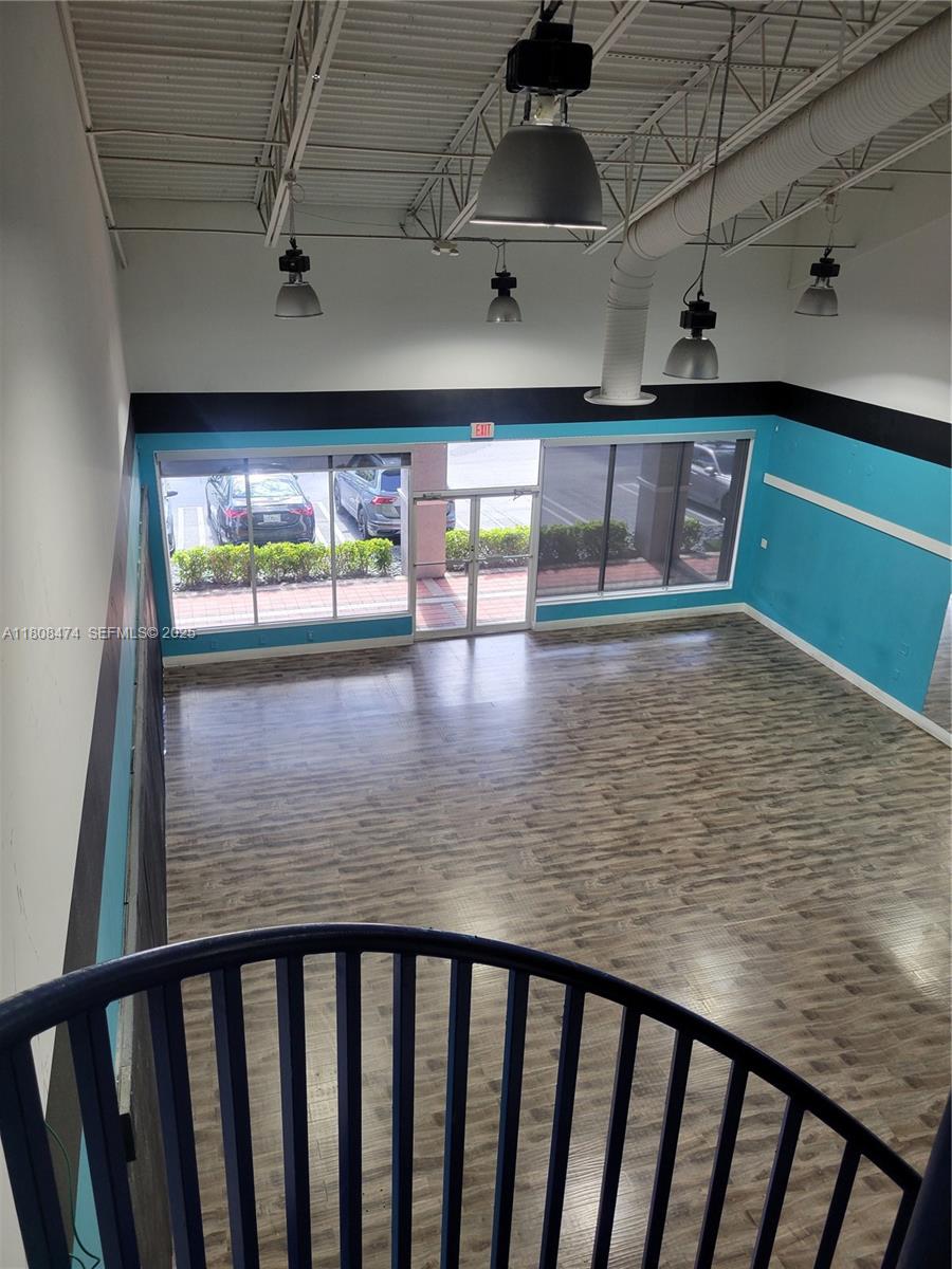 A11808474 Property Photo 8