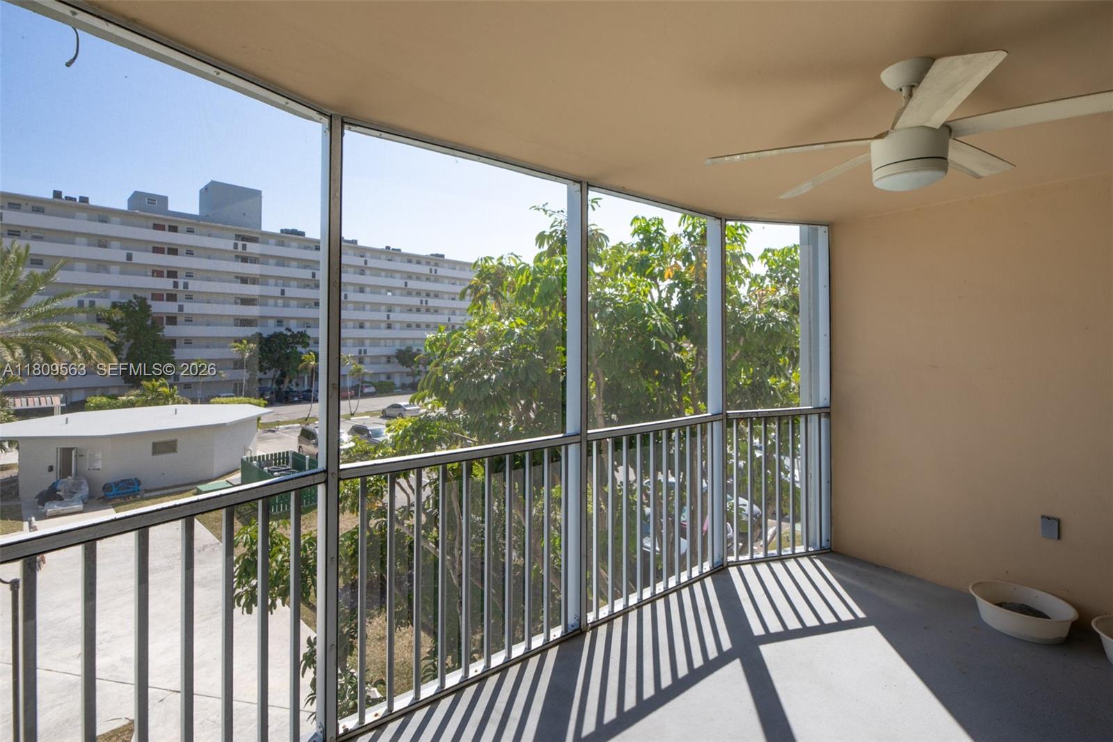 1770 Ne 191st Street 316-1 Property Photo 24