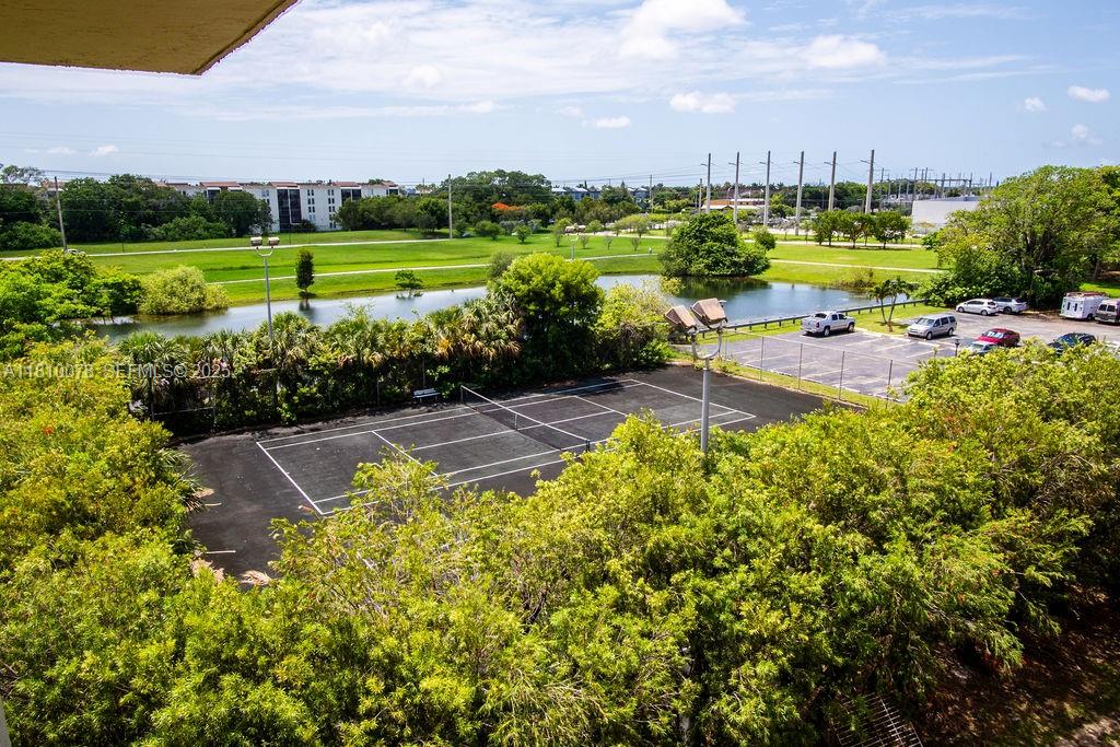 9110 Fontainebleau Boulevard 502 Property Photo 35