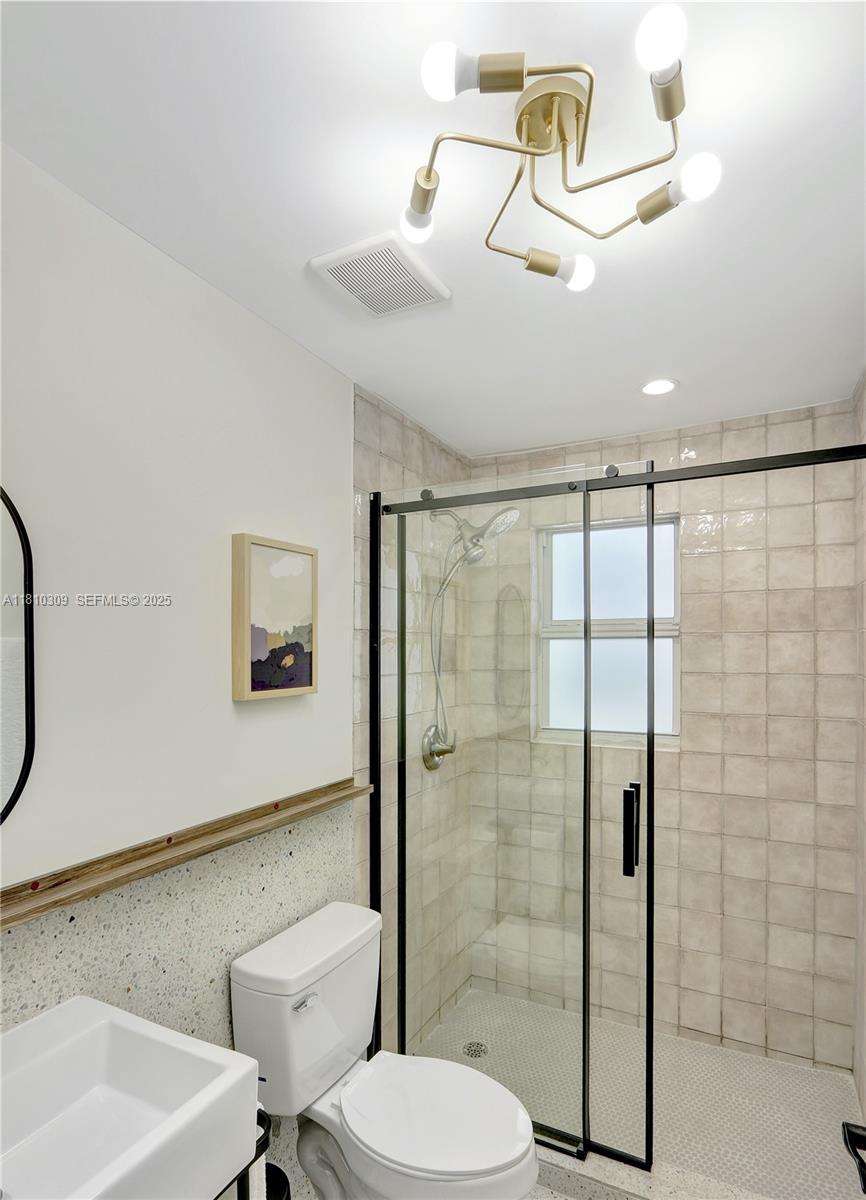 A11810309 Property Photo 21