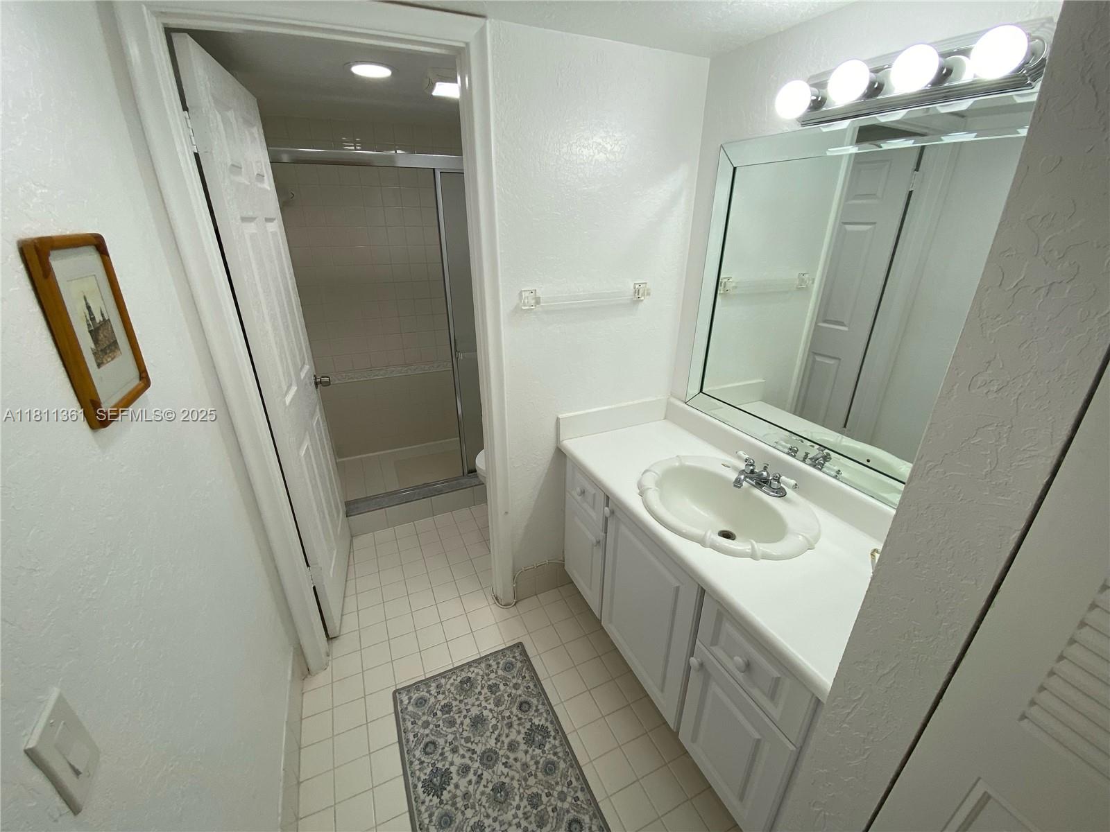 1902 Bermuda Circle G3 Property Photo 15
