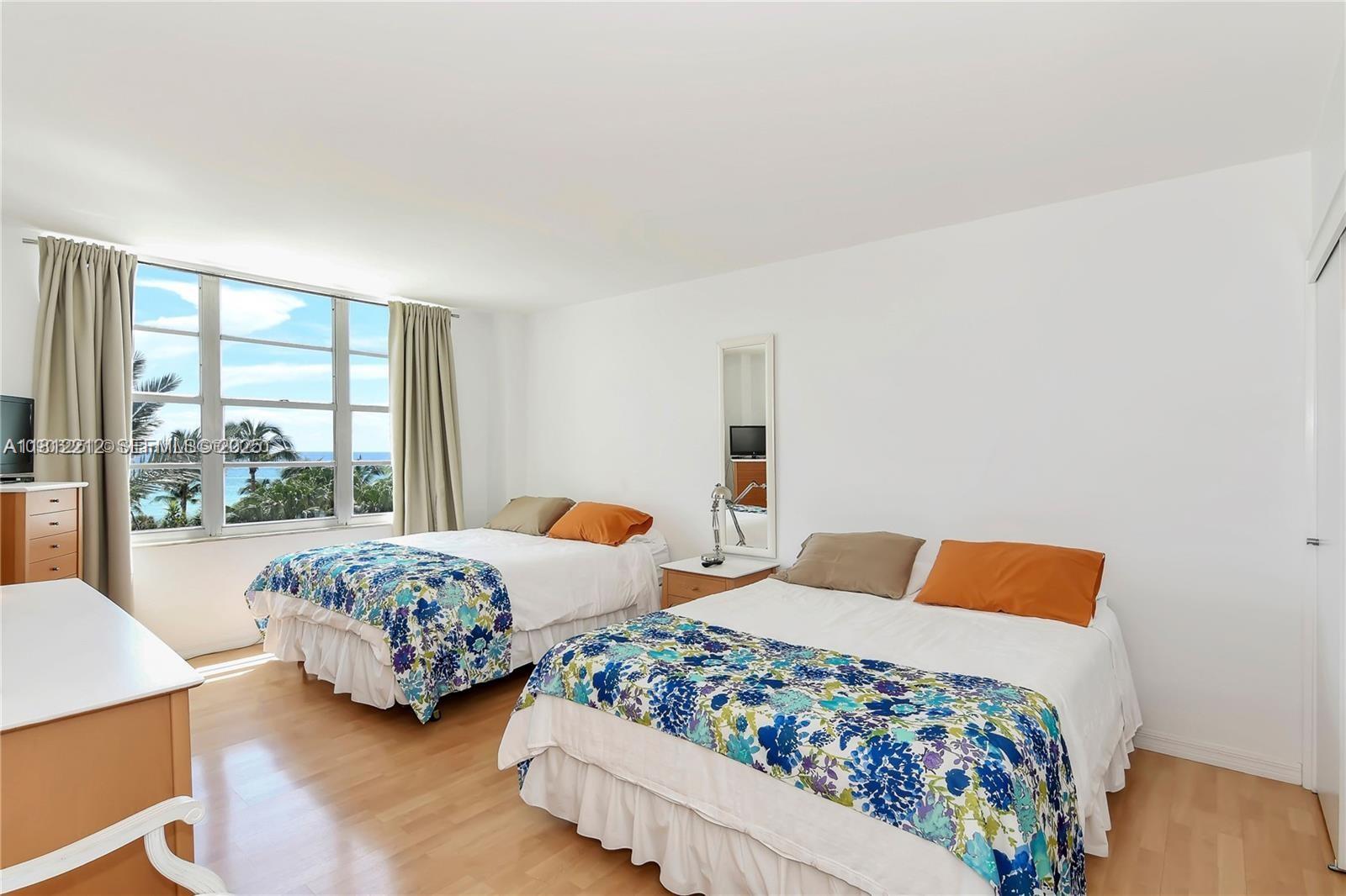 5151 Collins Avenue 619 Property Photo 16