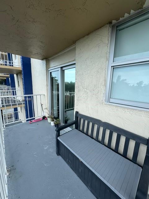 4550 Nw 9th Street 520e Property Photo 17