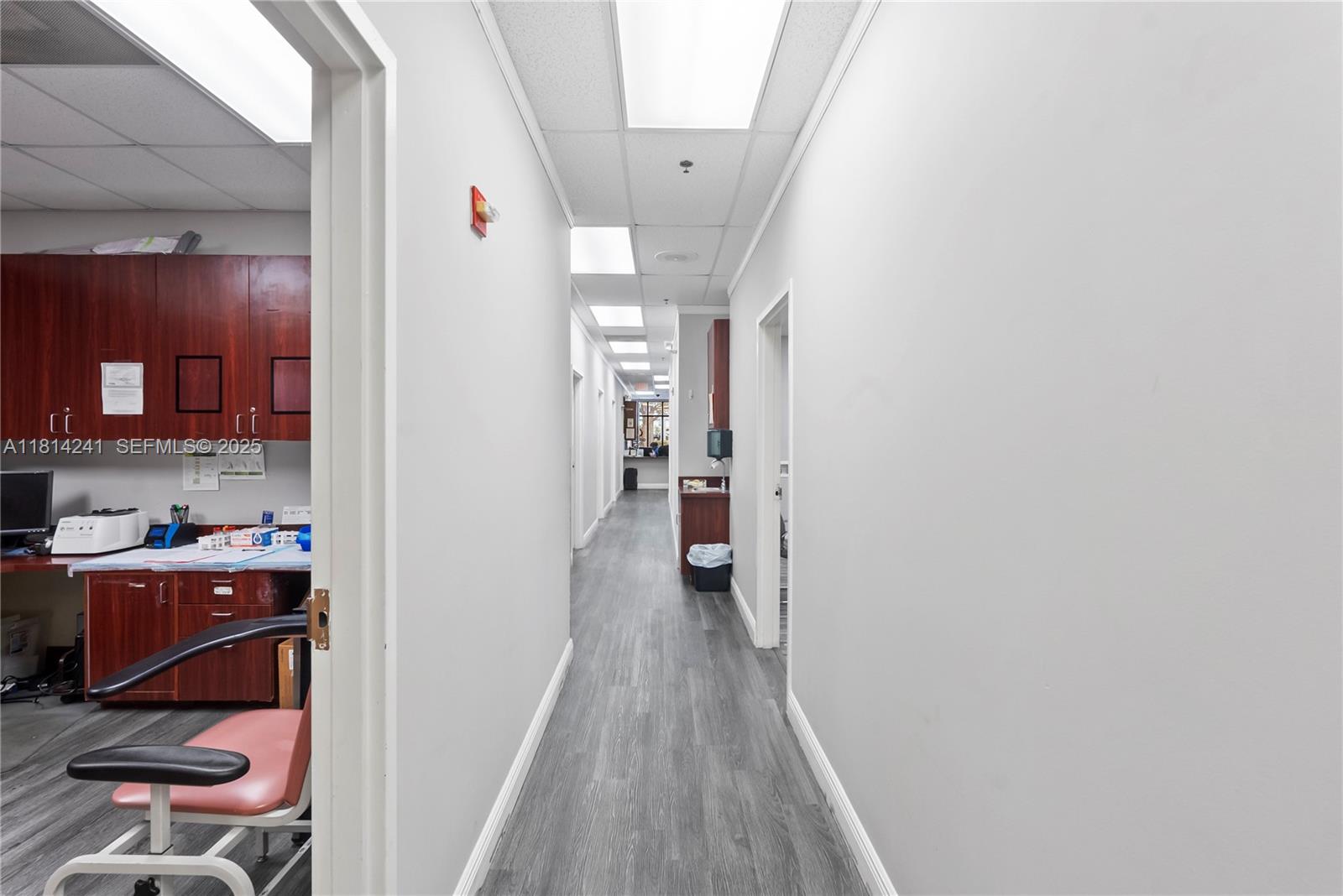 4301 S Flamingo Road Property Photo 12