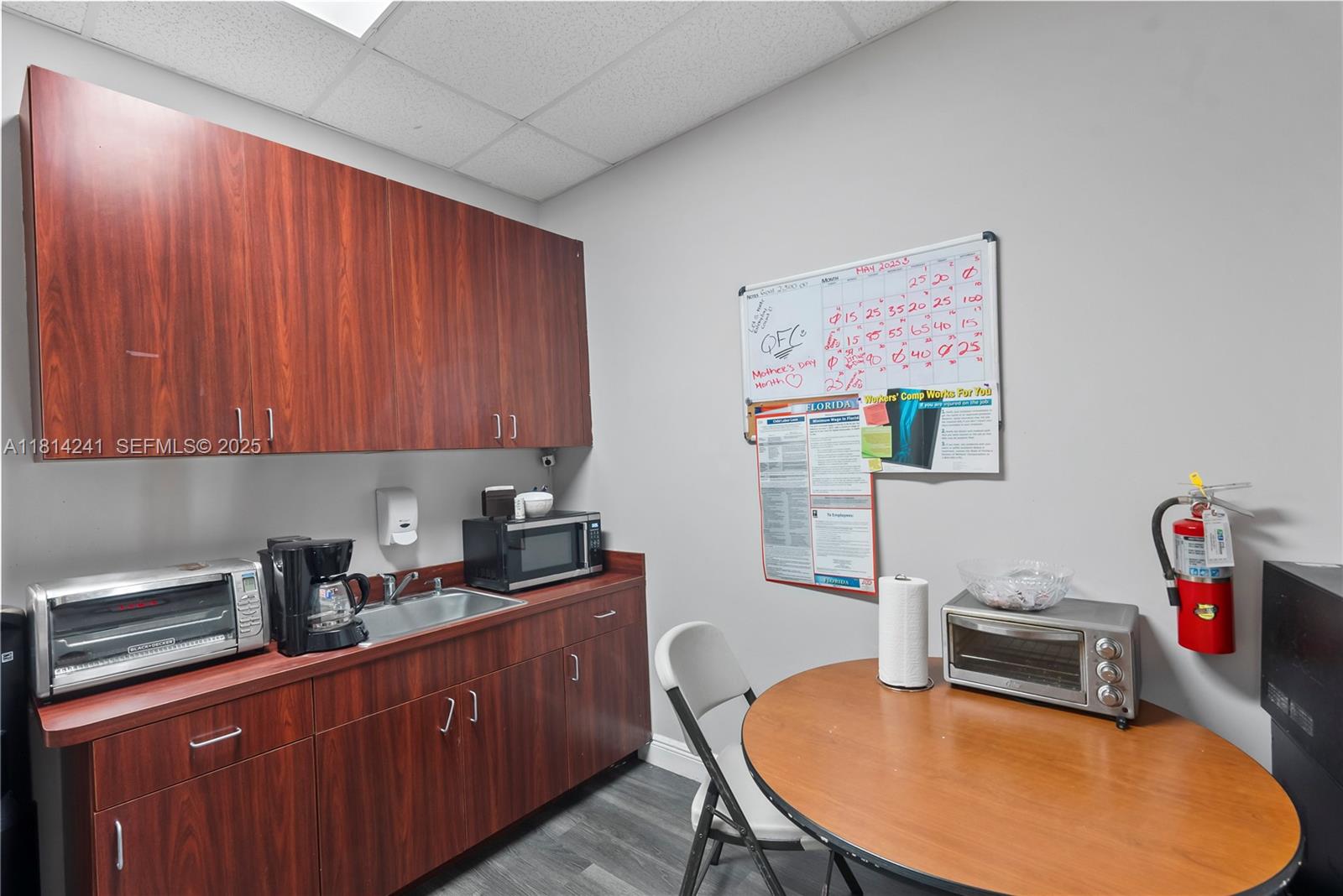 4301 S Flamingo Road Property Photo 16