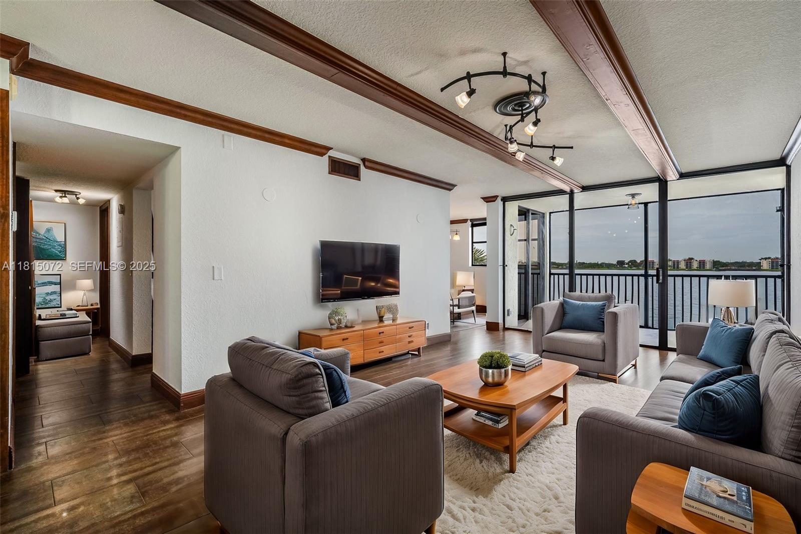 106 Lake Emerald Drive 210