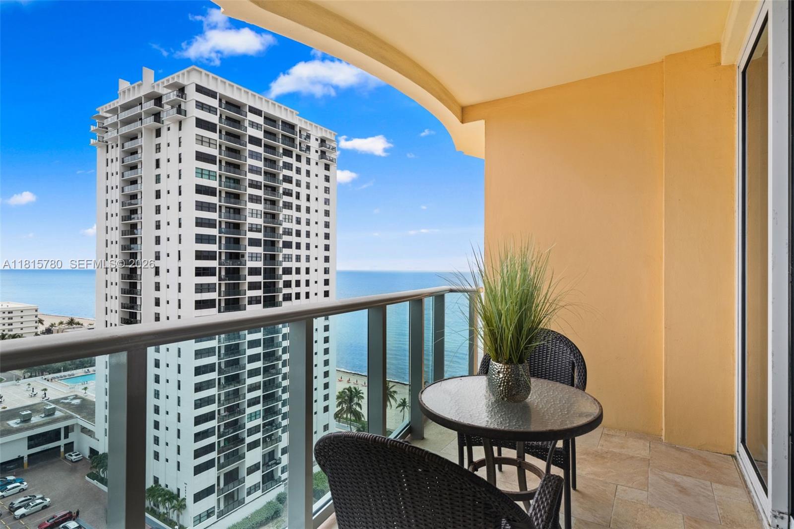 2501 S Ocean Drive Ph39 Property Photo 13