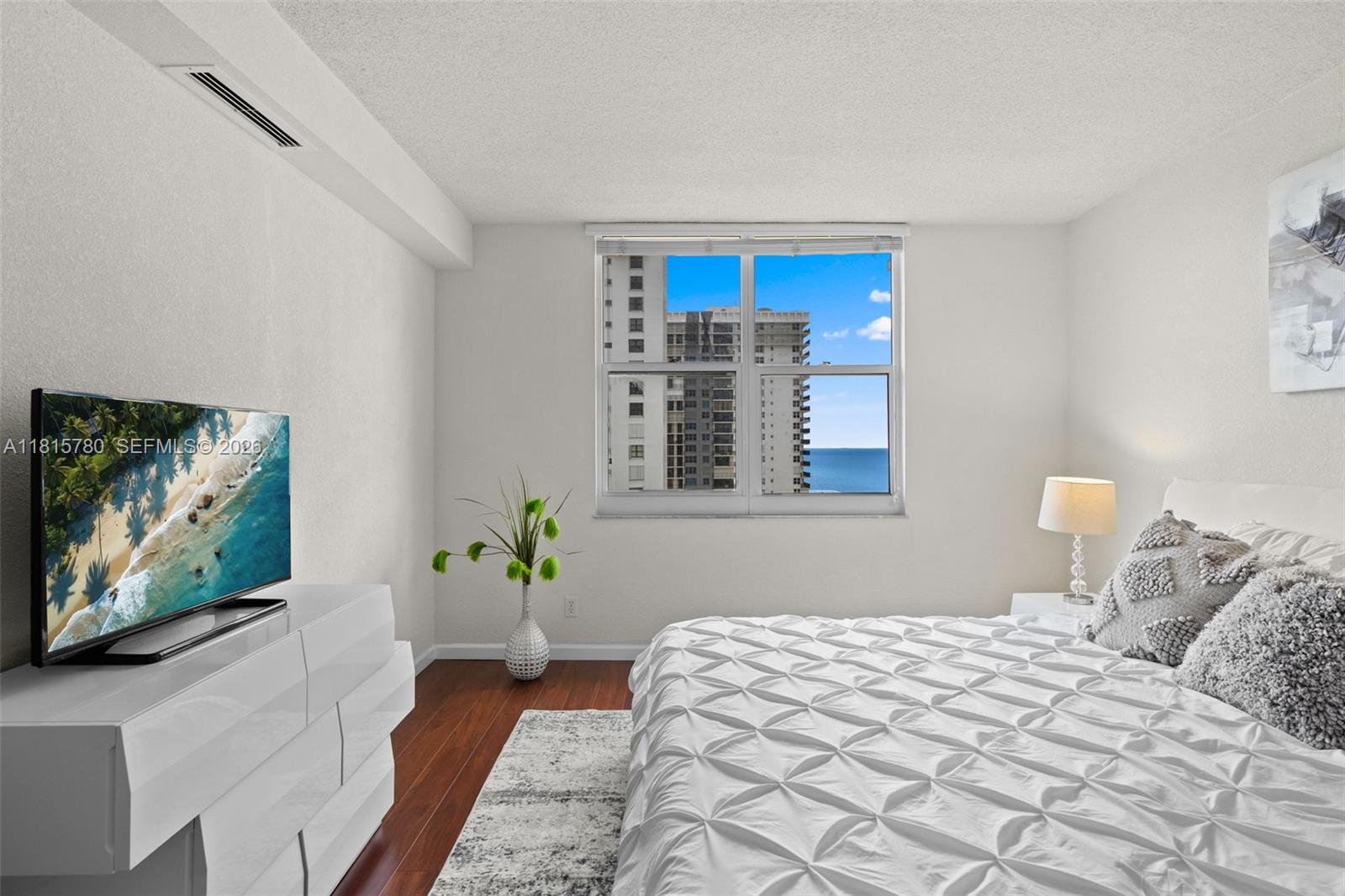 2501 S Ocean Drive Ph39 Property Photo 22