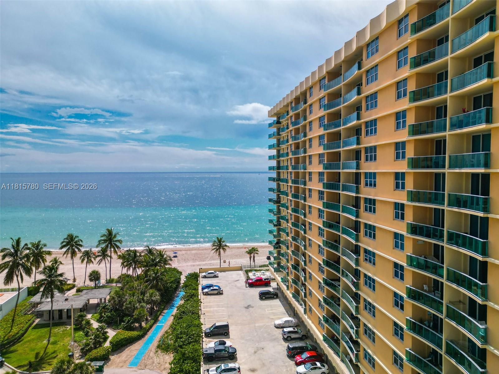 2501 S Ocean Drive Ph39 Property Photo 42