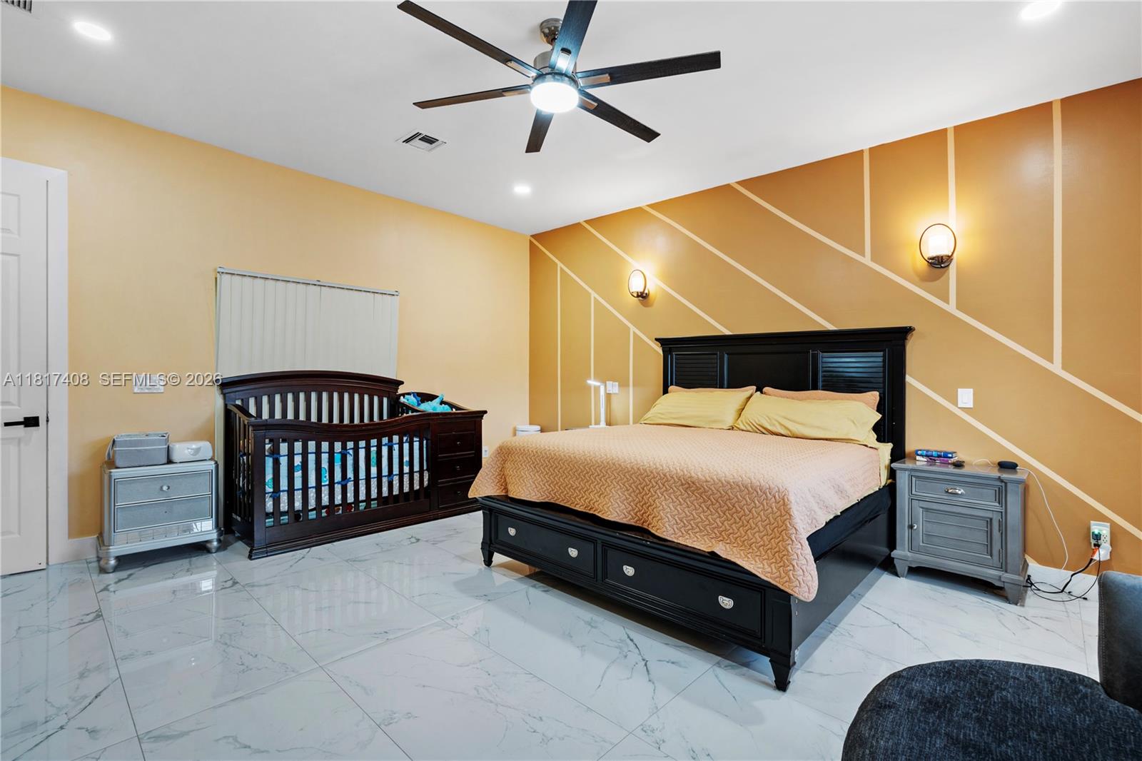 304 Bradley Property Photo 16