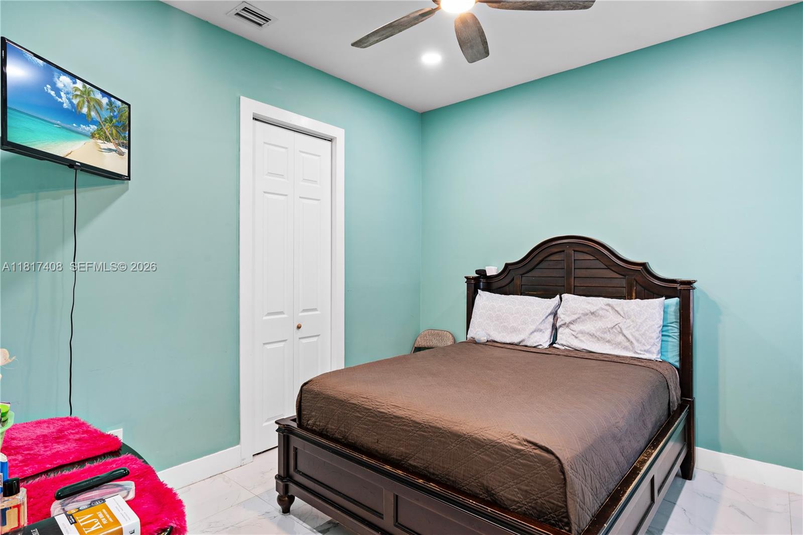 304 Bradley Property Photo 23