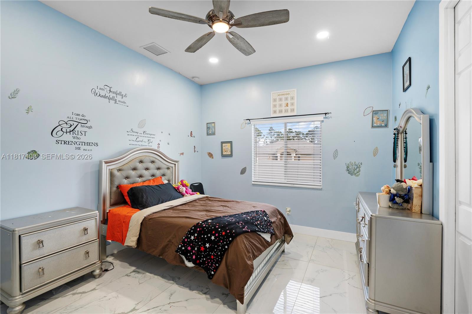 304 Bradley Property Photo 28