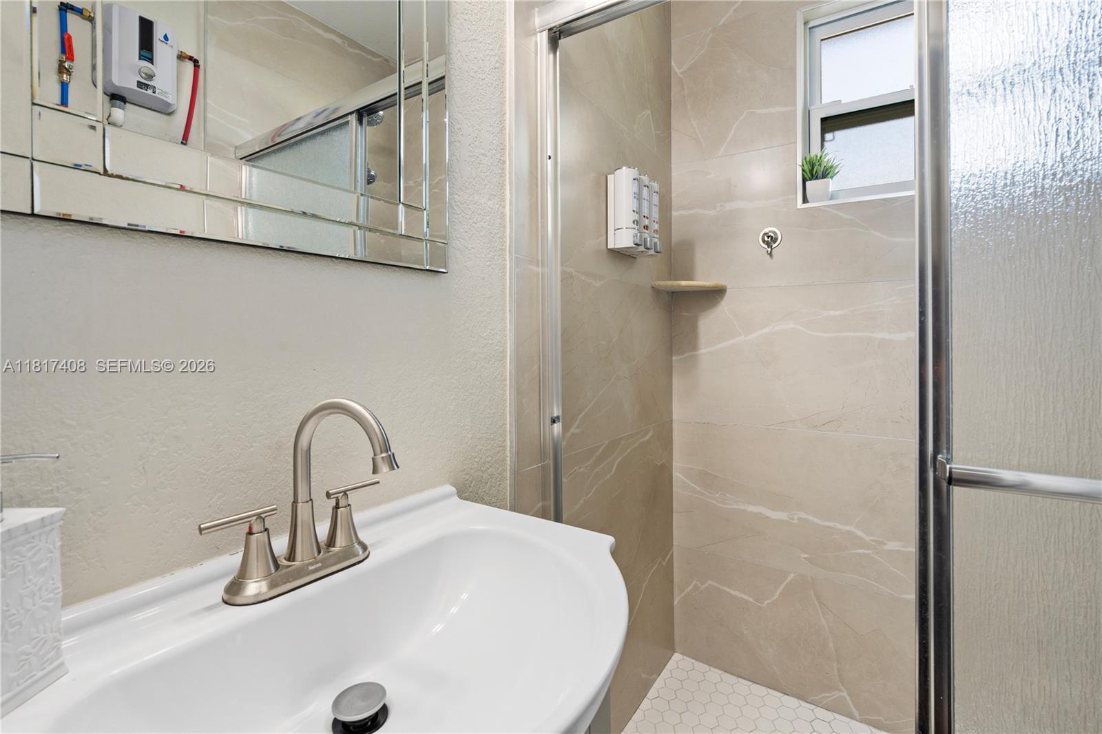 304 Bradley Property Photo 35