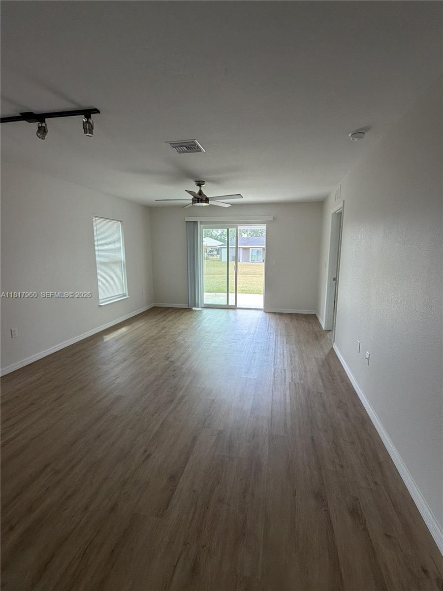 7006 San Bruno Drive Property Photo 38