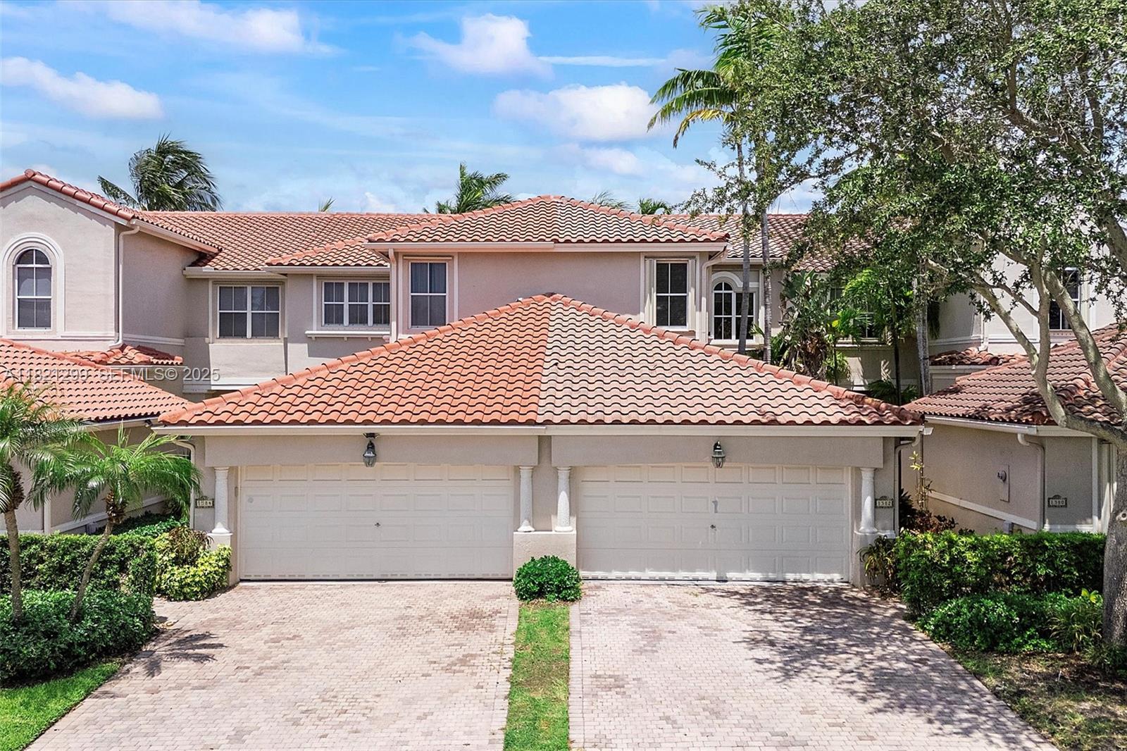 1382 Harbor View W Property Photo 1