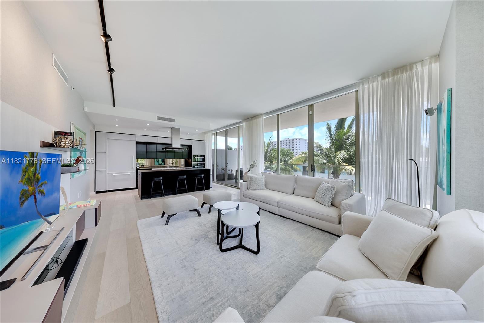300 Collins Avenue 3d Property Photo 1
