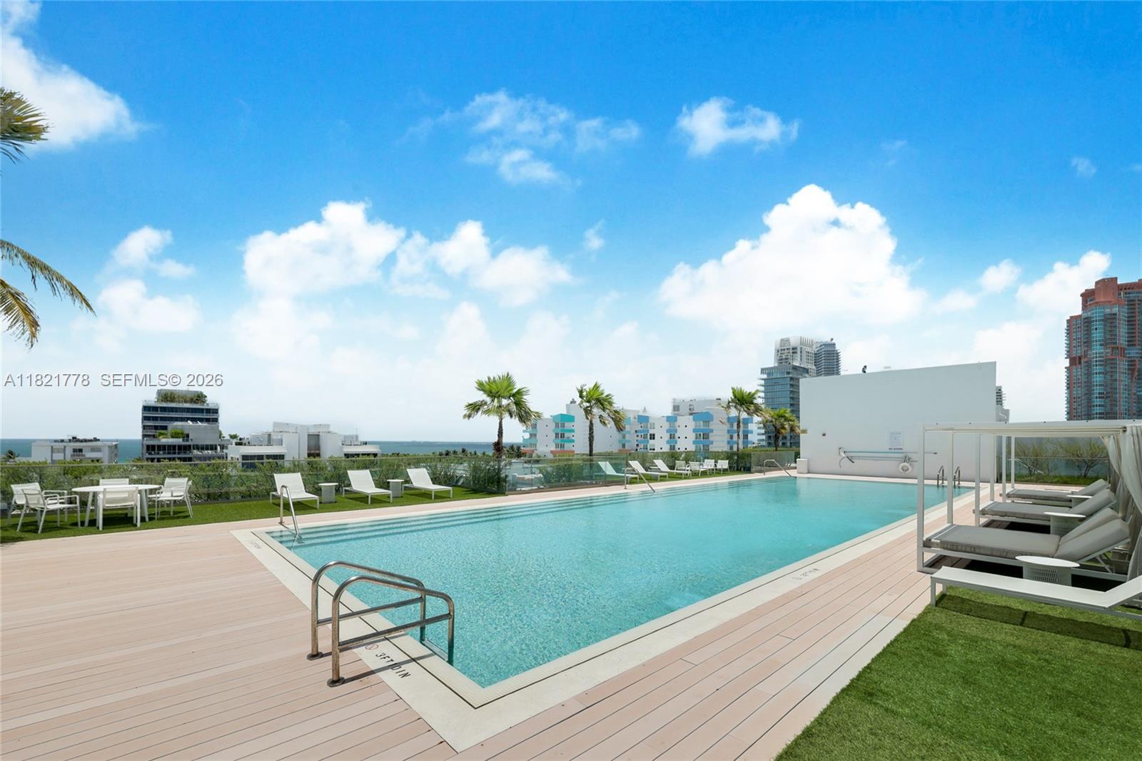 300 Collins Avenue 3d Property Photo 5
