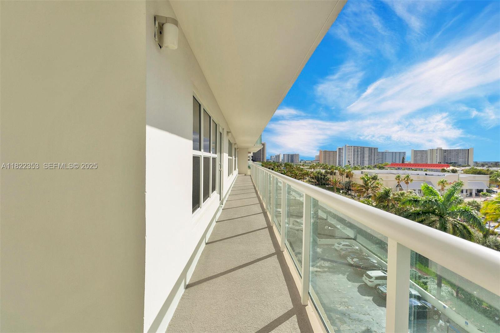3900 Galt Ocean Drive 506 Property Photo 8